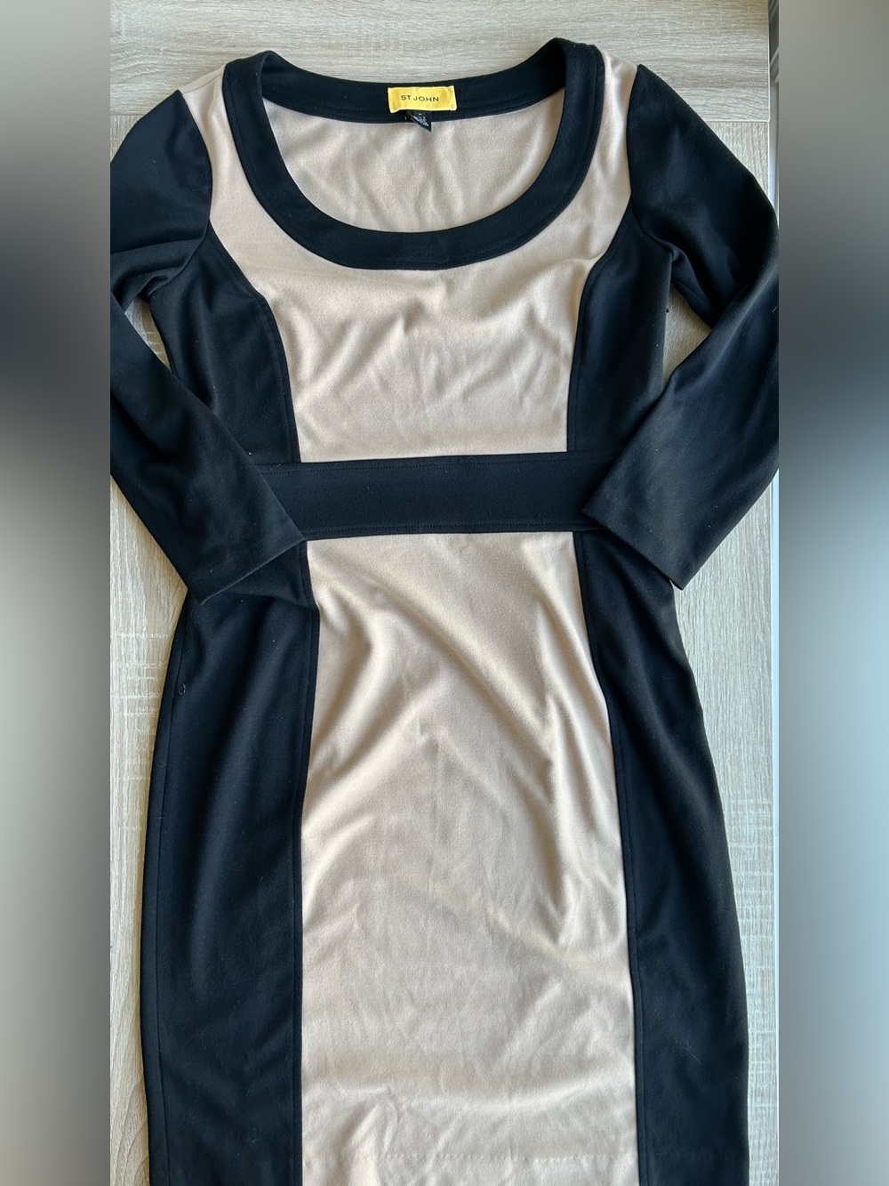 St. John Two-Tone Black and Beige Dress M Medium